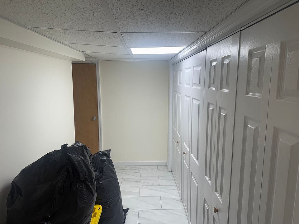 1st image of 1 Gildo Pl #Ll