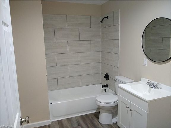 5th image of 118 W Murphy St