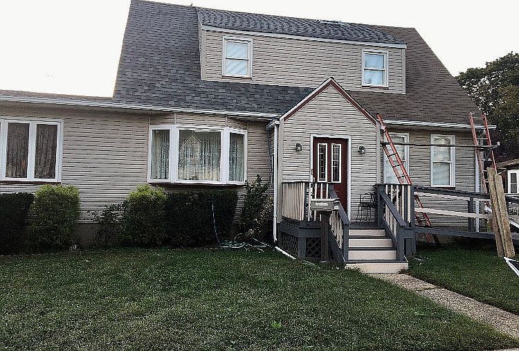 2nd image of 1148 Madison Ave