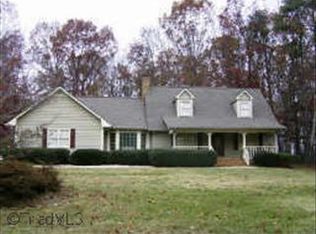 303 Ariel Farm Rd, Greensboro, NC 27455