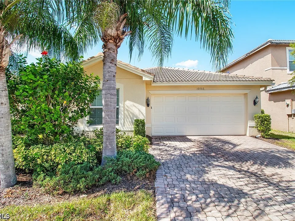 10566 Carolina Willow Dr