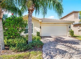 10566 Carolina Willow Dr, Fort Myers, FL 33913