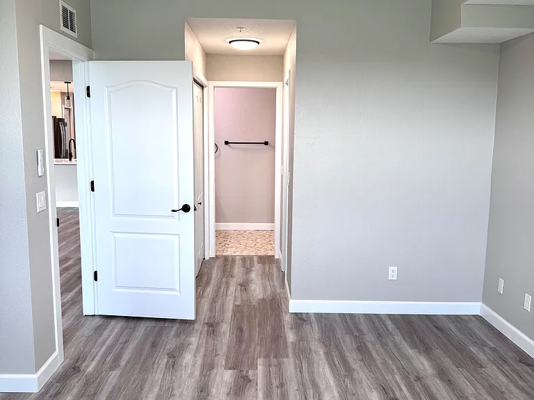 819 Fairwaycove Ln #103 — Photo 12