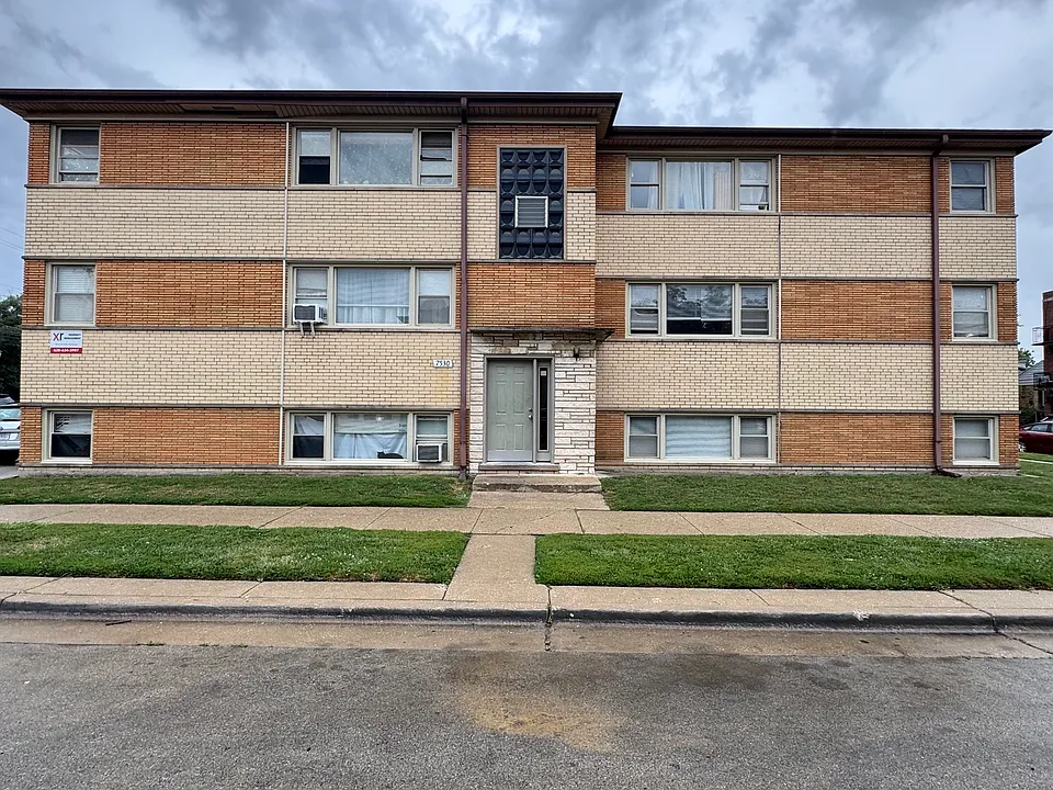 7530 W Diversey Ave #1E