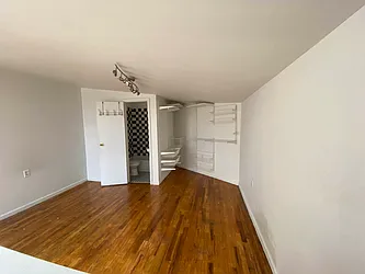 Rented by Best Apartments North Inc