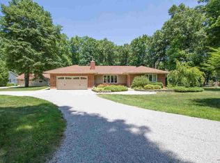 4488 School Rd, Temperance, MI 48182