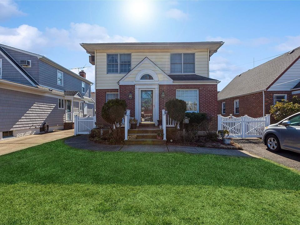 1st image of 264-12 82nd Avenue