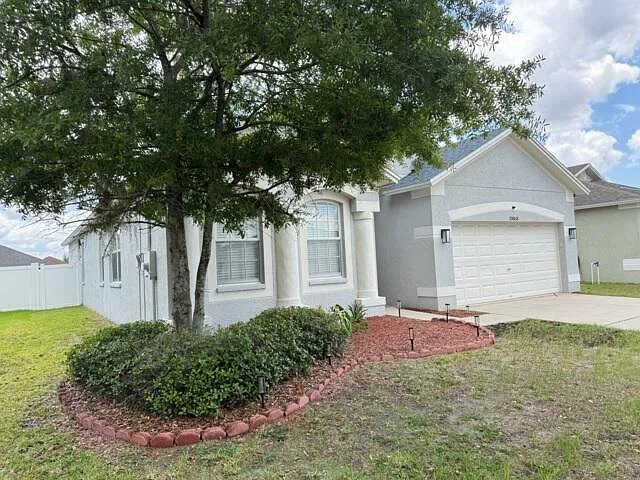 10868 Standing Stone Dr — Photo 3