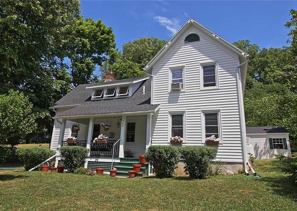 262 Main St, Aurora, NY 13026 Zillow
