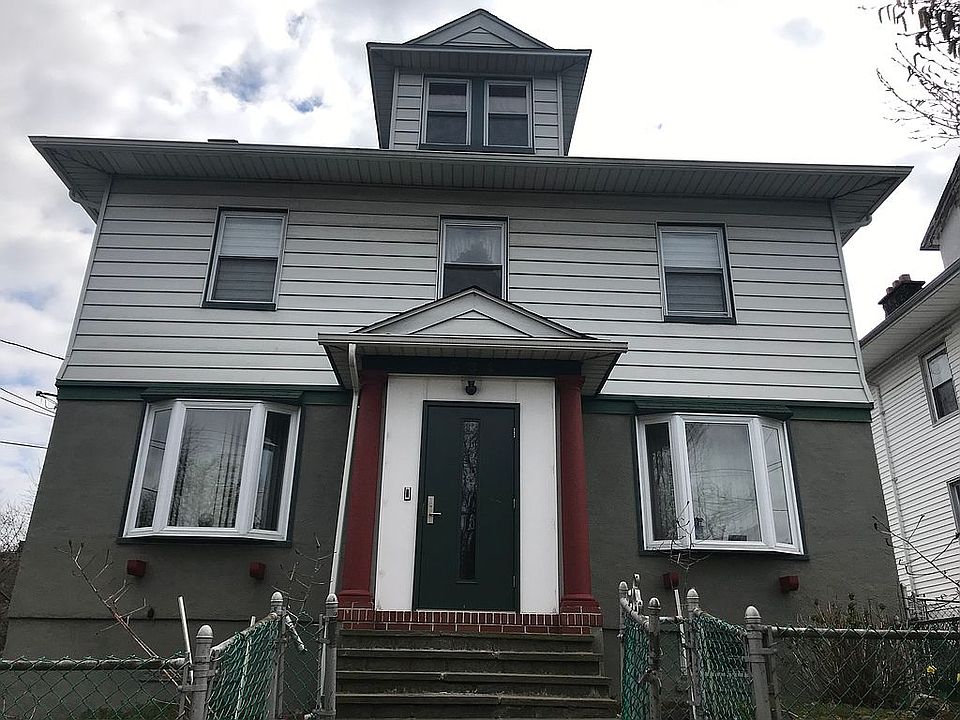 1st image of 634 Lafayette Ave