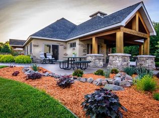 8895 202nd St N, Forest Lake, MN 55025