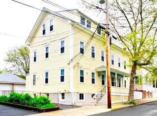 32 Dearborn St APT 4, Newport, RI 02840