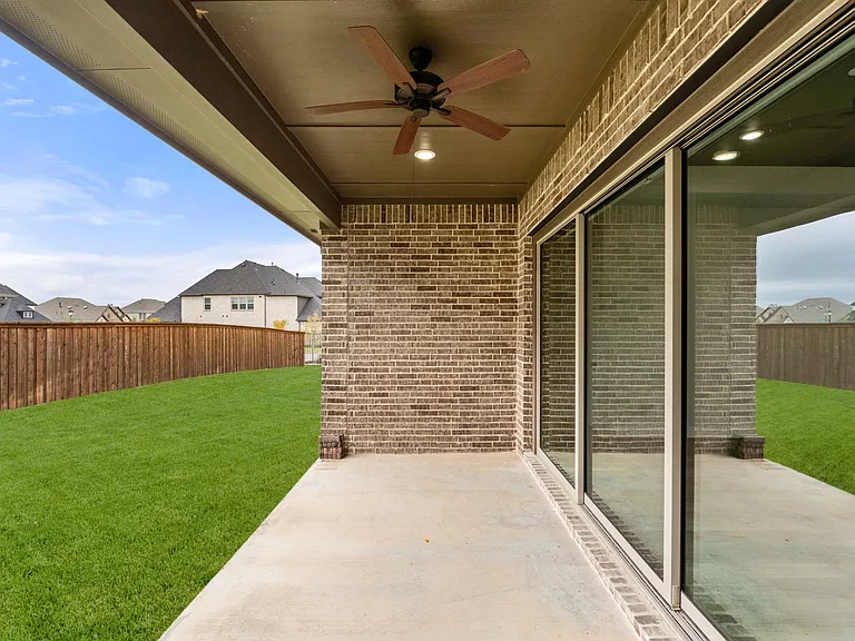 500 Samaritan Dr — Photo 42
