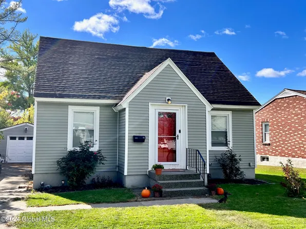 13 New Jersey Avenue, Rensselaer, NY 12144