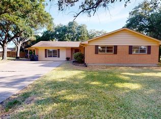 1207 Lawyer St, College Station, TX 77840
