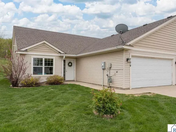 709 Tomahawk Ct, Madison Lake, MN 56063