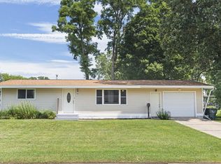 780 Washington St, Prairie Du Sac, WI 53578