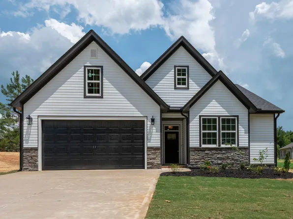 6218 Carole Dr, Oxford, NC 27565