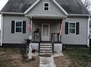 821 Pearl St, Alton, IL 62002