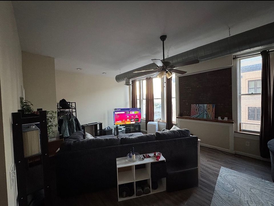 Lots of natural light