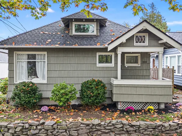 2511 N Warner Street, Tacoma, WA 98406