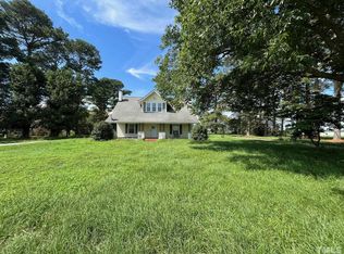 240 High House Rd, Clinton, NC 28328