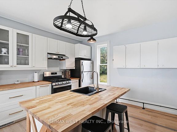 5th image of 45 Catharine St