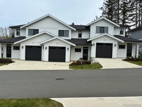 2580 Brookfield Dr #201, Courtenay, BC V9N 0E6