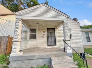 1428 Shingo Ave, Louisville, KY 40215