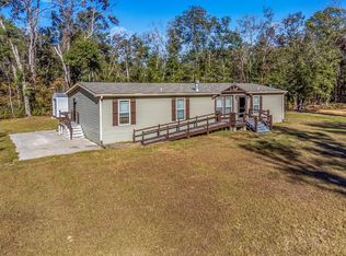 7970 SW 14th Pl, Bell, FL 32619