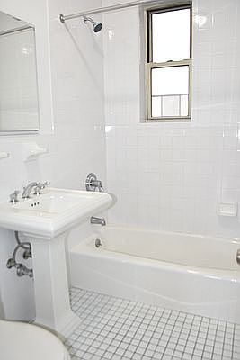 5th image of 482 Fort Washington Ave #4B