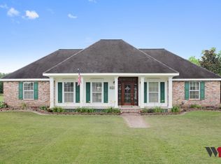 1383 E Gallaugher Rd, Jennings, LA 70546