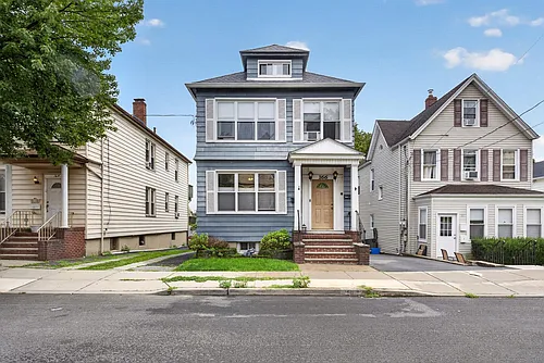166 Woodridge St #1 Photo 1 166 Woodridge St #1 Photo 1