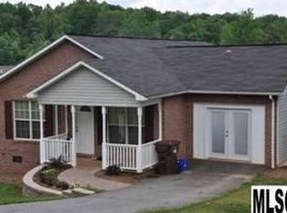 1260 39th St SW, Hickory, NC 28602