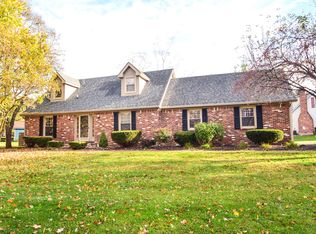 24 Woodland Dr, Carmel, IN 46032