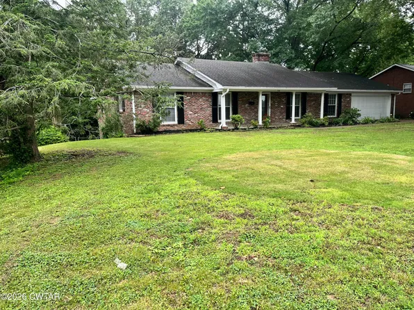 558 Wallace Rd, Jackson, TN 38305