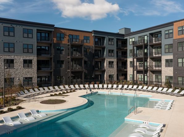 200 Middletown Blvd #2058
