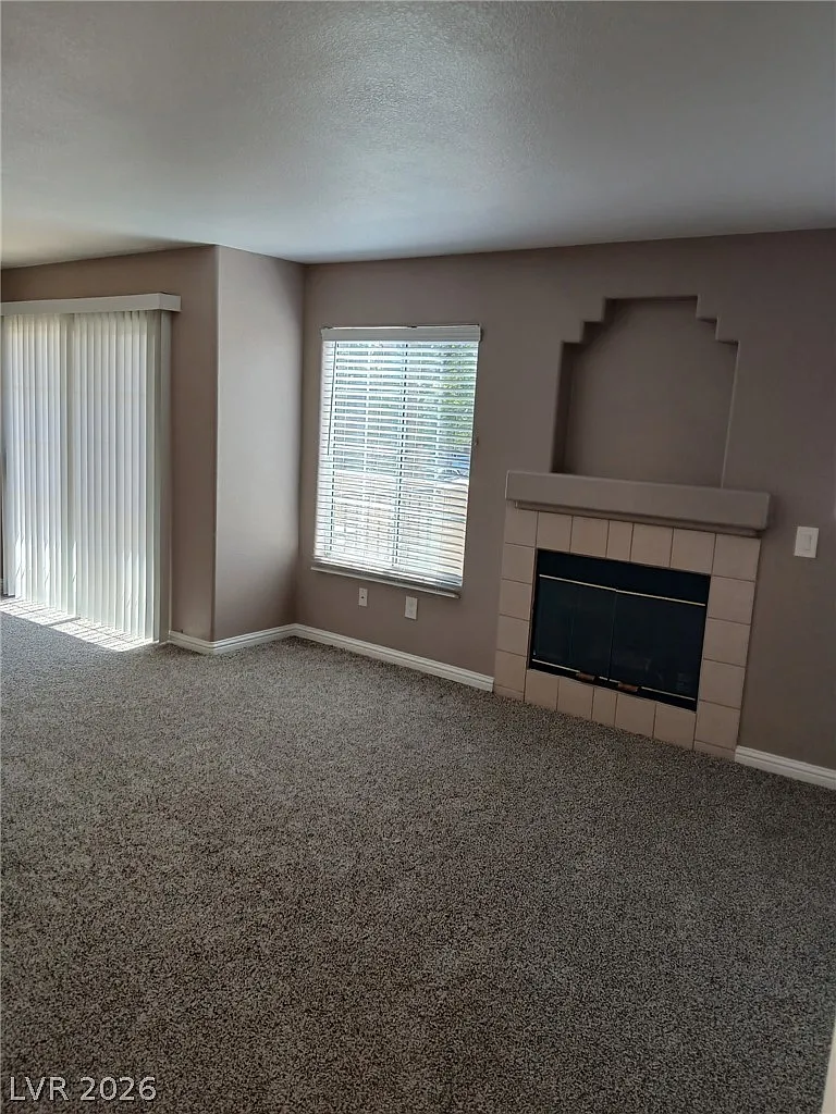 2 bed, 1.0 bath, 1018 sqft, $1,700 — Photo 1