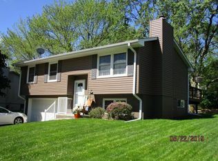 1133 N Columbia Ave, Seward, NE 68434