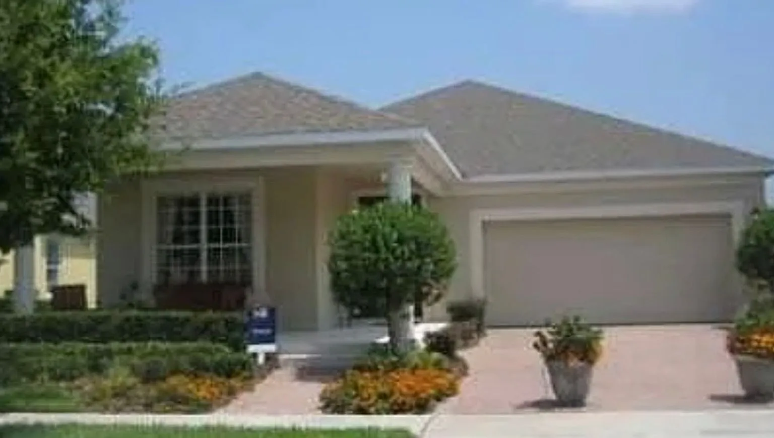 7454 Tattant Blvd, Windermere, FL 34786 3 bedroom 2 bath 2 car garage — Photo 1