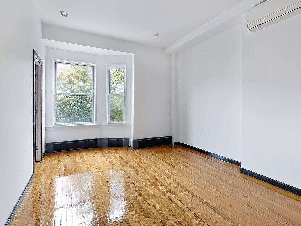 1st image of 1178 Dean St #3