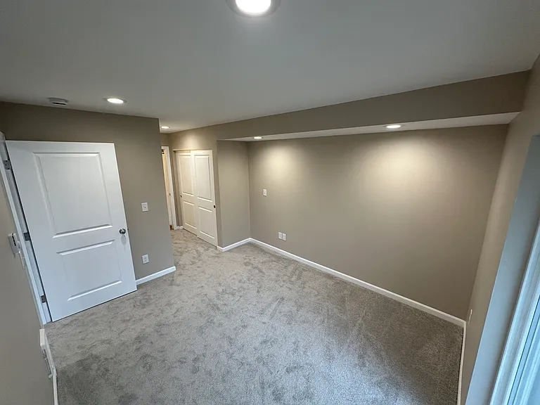 2000 W Barrett St #202 — Photo 8