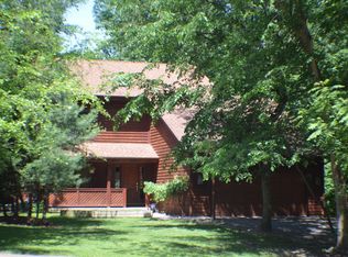 107 Prince Ct SE, Poplar Grove, IL 61065