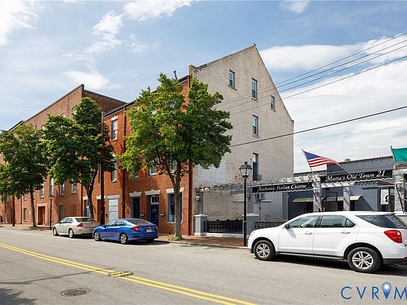 3rd image of 23 W Old St