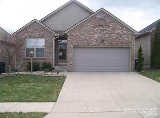 3028 Roundway Down Ln, Lexington, KY 40509
