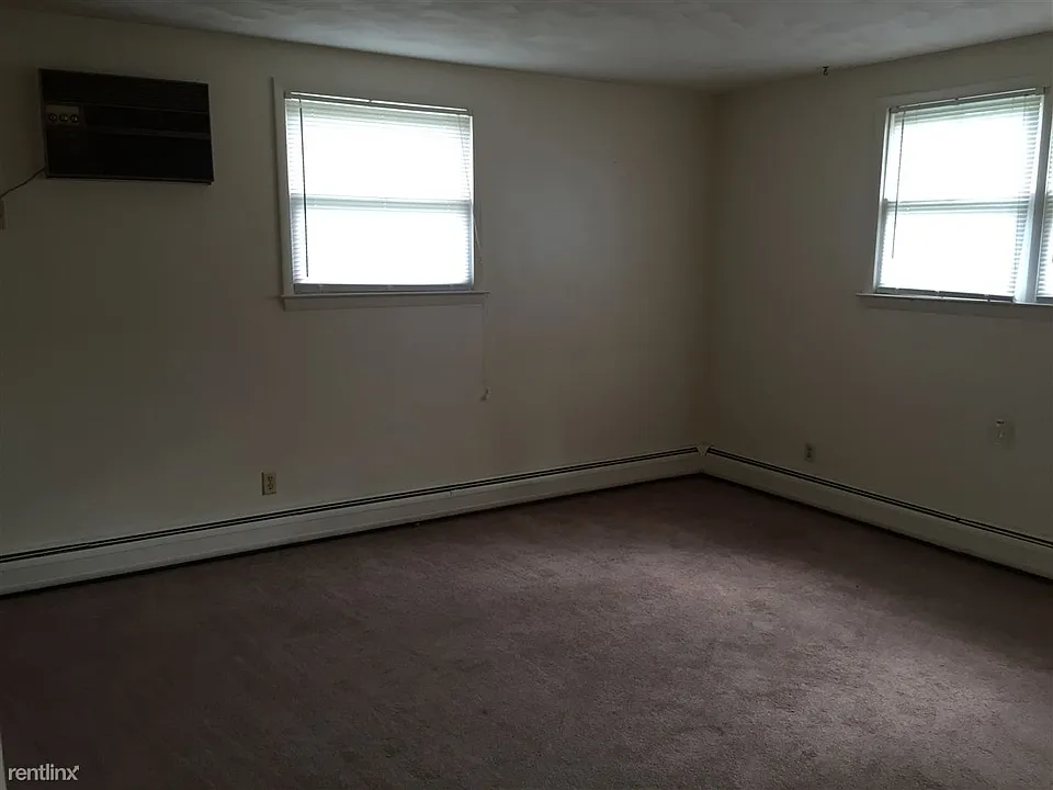 Bertha Living Room