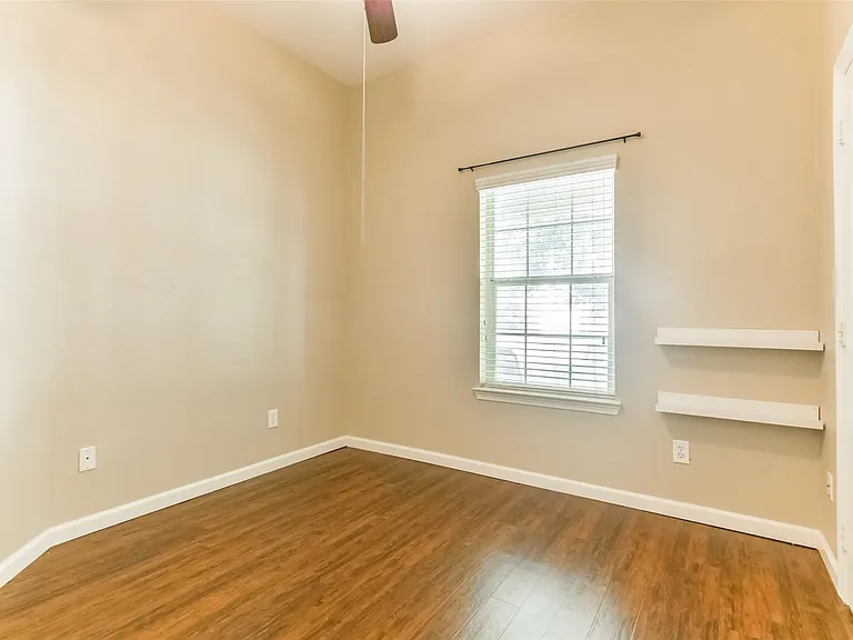 1235 Halls Brg — Photo 22