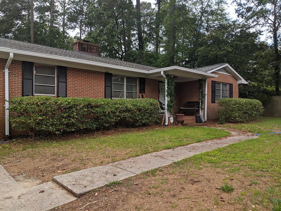 1st image of 309 W Cornwallis Rd