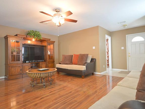 4th image of 2030 Cold River Dr