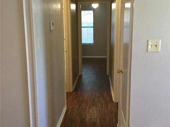 5th image of 819 N Mesquite St APT B